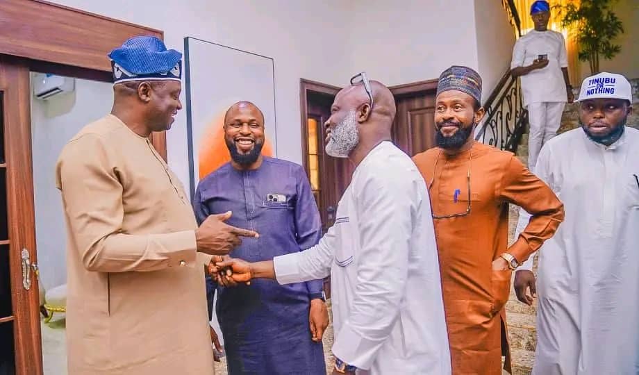 Yahaya Seriki Pays Condolence Visit To APC National Chairman