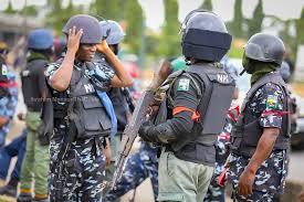 Police shoot three during clash with mob in Lagos community