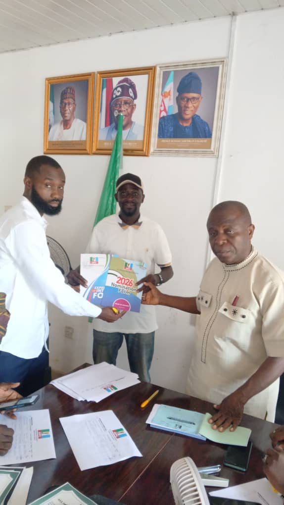 Abdulrasheed Akogun Submits Nomination Form for Share/Oke-Ode Assembly Seat, Set for Ward Tour